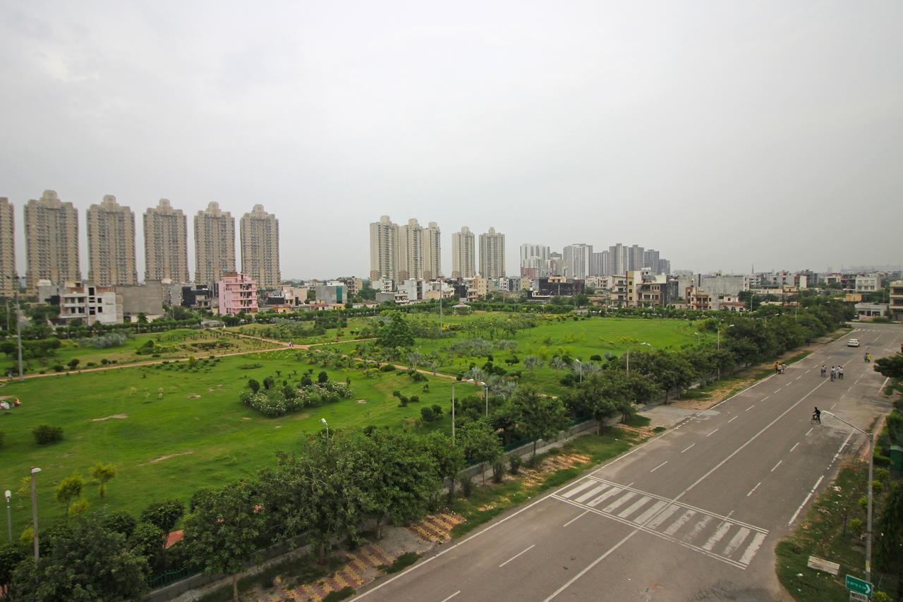Oyo 9192 Hotel Raghav Residency Noida Esterno foto
